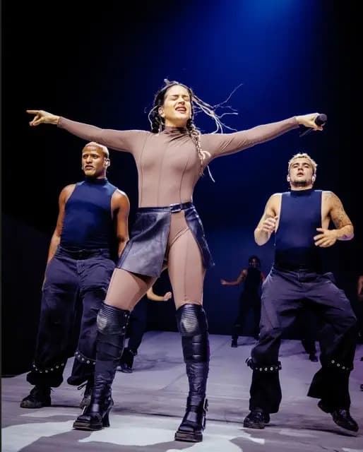 תמונה של האומן רוסליה